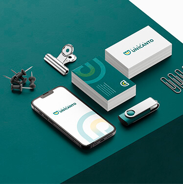 Identidade visual_0007_LOGO-CORAL-UNICANTO-MOCKUP1